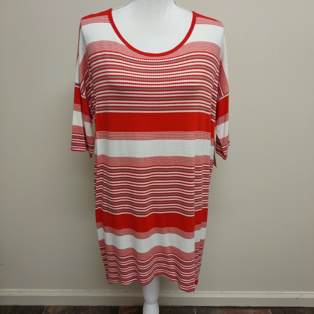 Small LuLaRoe Irma Tunic